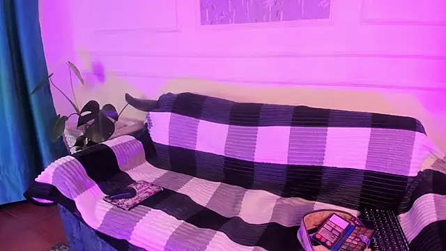 AliceMadnes online show from 02/05/26, 02:46