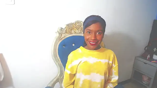 Aliis Love online show from 11/27/25, 04:46