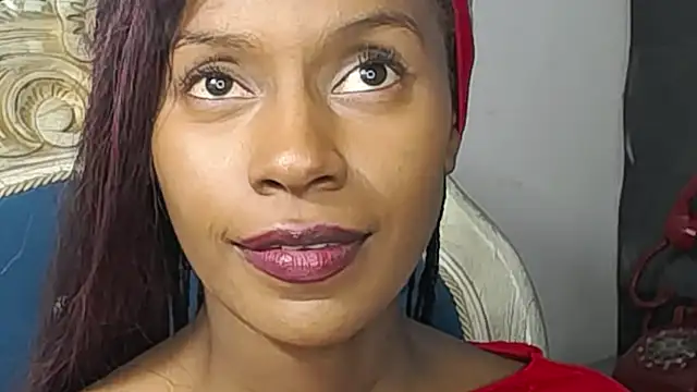 Aliis Love online show from 11/21/25, 04:33