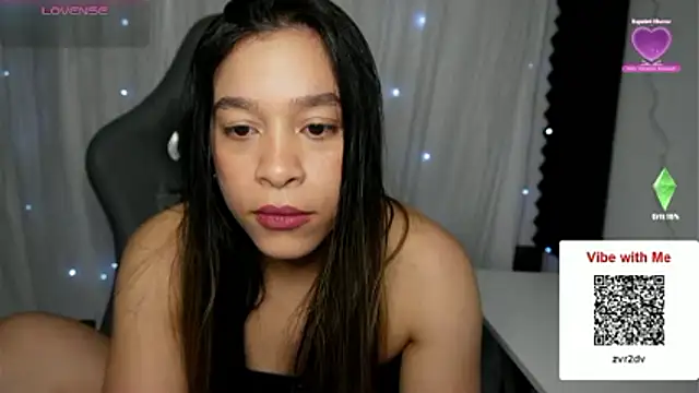 Snapshot of Lys_rose chatting on 11/14/25, 05:55 Lys rose online show from 11/14/25, 05:55