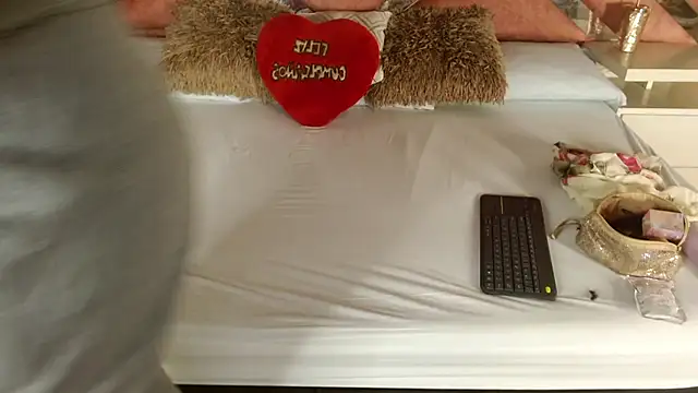 Lily Queen30 online show from 11/13/25, 07:51