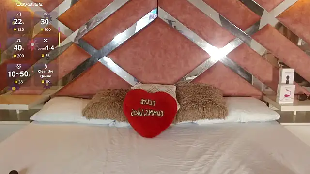 Lily Queen30 online show from 11/14/25, 08:01