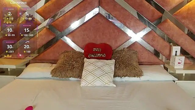 Lily Queen30 online show from 11/19/25, 08:20