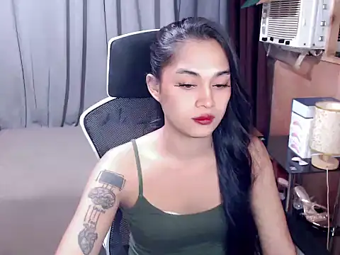 AvianaGoddess online show from 11/20/25, 11:00