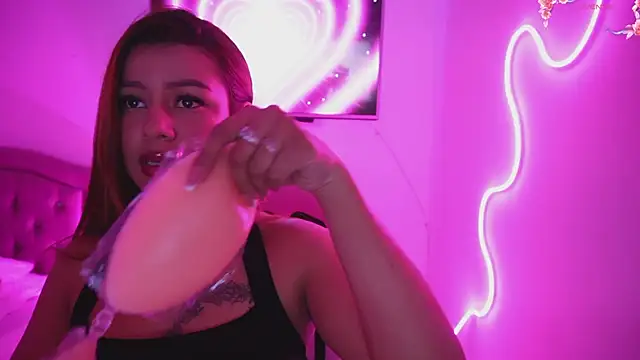 Missara  online show from 11/27/25, 01:39