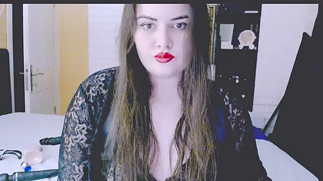  bade tasci  online show from 11/13/25, 09:30