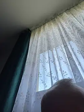 Kriss8411 online show from 04/15/26, 08:09