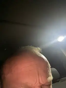 Snapshot of Kriss8411 chatting on 02/12/26, 08:08 Kriss8411 online show from 02/12/26, 08:08