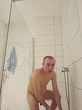 TirelessLot3 online show from 04/12/26, 11:41