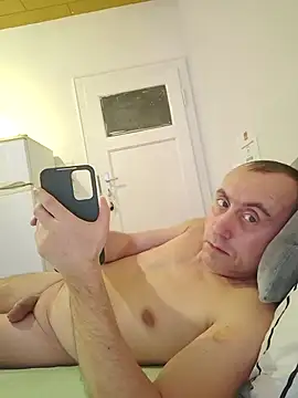 TirelessLot3 online show from 04/12/26, 12:03