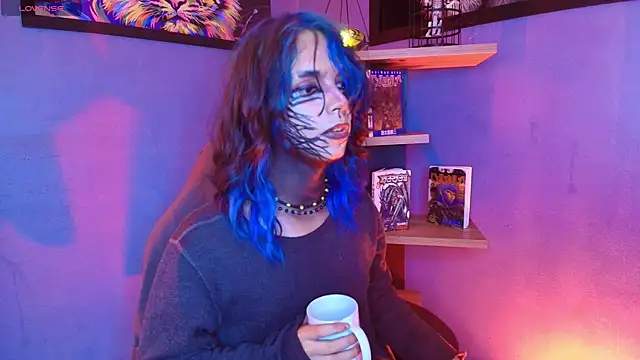 luxiel  online show from 02/12/26, 09:03