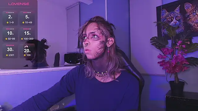 luxiel  online show from 11/13/25, 10:46