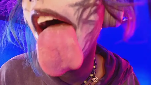 luxiel  online show from 03/11/26, 11:21