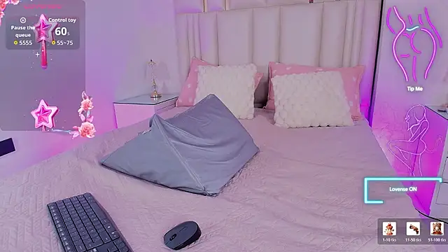 alanarose18 online show from 03/21/26, 07:18