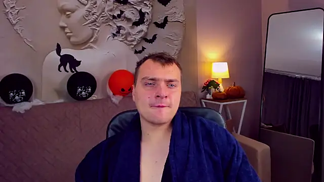 Snapshot of ArchieHolmes chatting on 11/09/25, 04:05 ArchieHolmes online show from 11/09/25, 04:05