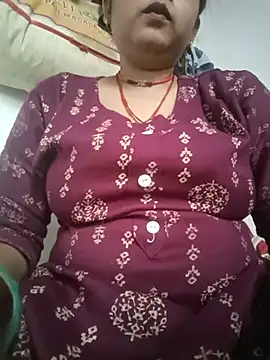 Snapshot of Janhvi_bhabhi_ji chatting on 06/14/26, 11:22 Janhvi bhabhi ji online show from 06/14/26, 11:22