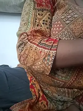 Snapshot of Janhvi_bhabhi_ji chatting on 07/10/26, 10:15 Janhvi bhabhi ji online show from 07/10/26, 10:15