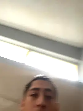 Snapshot of juiceloof chatting on 11/20/25, 09:58 juiceloof online show from 11/20/25, 09:58