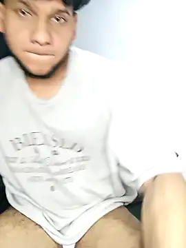 prototipoA45 online show from 12/19/25, 02:15