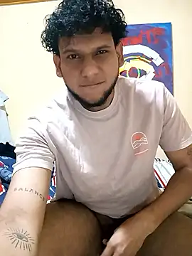 prototipoA45 online show from 01/19/26, 05:11