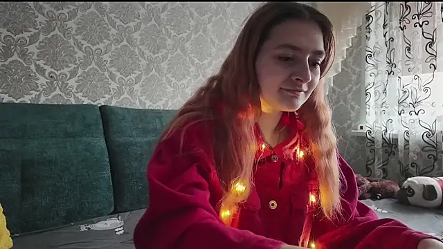 SweetLiaison online show from 12/17/25, 06:40