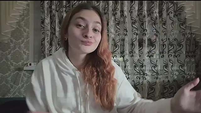 SweetLiaison online show from 12/20/25, 07:17