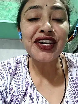 Snapshot of Piya_Bakshi chatting on 06/28/26, 03:35 Piya Bakshi online show from 06/28/26, 03:35
