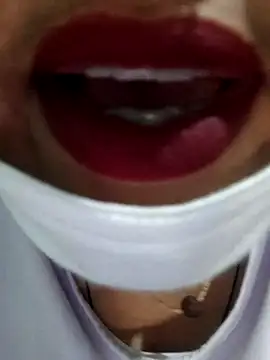 Snapshot of Piya_Bakshi chatting on 02/06/26, 06:31 Piya Bakshi online show from 02/06/26, 06:31