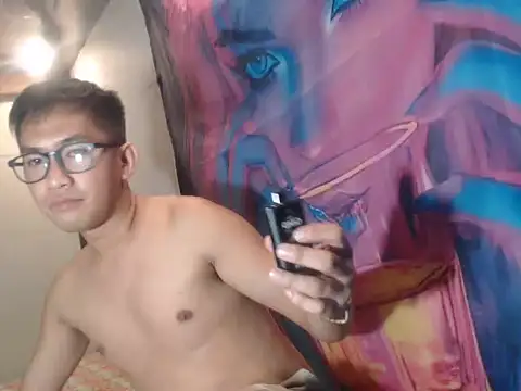 Snapshot of denzkylexx chatting on 07/13/26, 08:57 denzkylexx online show from 07/13/26, 08:57