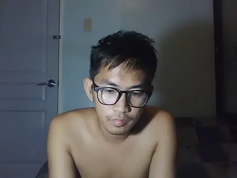 Snapshot of denzkylexx chatting on 07/10/26, 08:03 denzkylexx online show from 07/10/26, 08:03