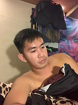 Snapshot of denzkylexx chatting on 03/31/26, 01:13 denzkylexx online show from 03/31/26, 01:13