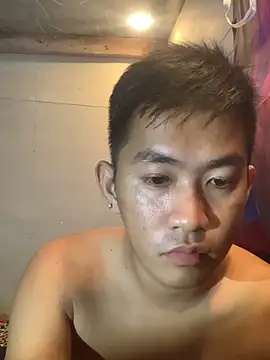 Snapshot of denzkylexx chatting on 05/29/26, 06:25 denzkylexx online show from 05/29/26, 06:25
