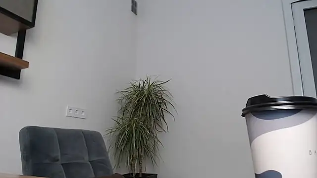 Veronichkaaa online show from 02/12/26, 08:14