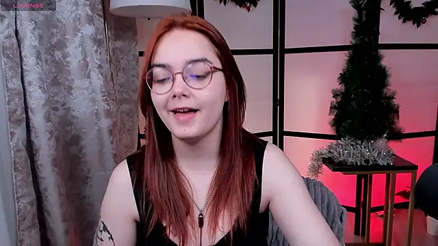 Lily  Evans online show from 12/21/25, 03:41