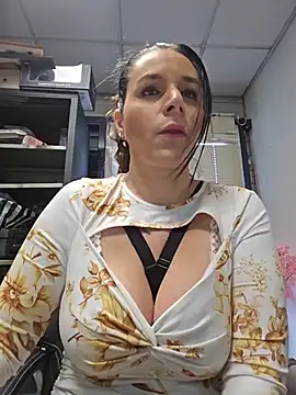 Snapshot of olga_tentation chatting on 05/20/26, 06:21 olga tentation online show from 05/20/26, 06:21
