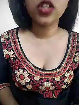 Sexy Divya   online show from 05/12/26, 06:32