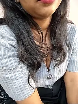 Snapshot of Sexy_Divya__ chatting on 05/20/26, 12:02 Sexy Divya online show from 05/20/26, 12:02