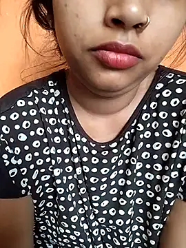 Sexy Divya   online show from 05/19/26, 12:37
