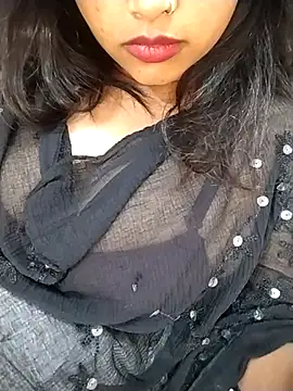 Sexy Divya   online show from 05/10/26, 12:31