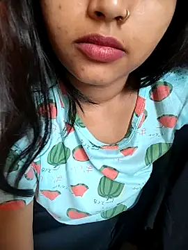 Snapshot of Sexy_Divya__ chatting on 03/29/26, 02:46 Sexy Divya online show from 03/29/26, 02:46