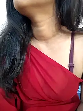 Snapshot of Sexy_Divya__ chatting on 04/30/26, 07:04 Sexy Divya online show from 04/30/26, 07:04
