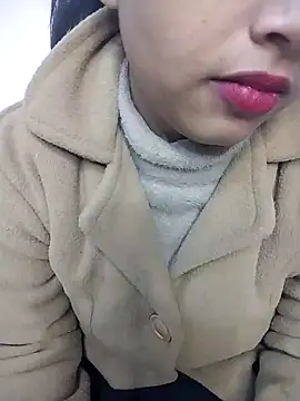 Sexy Divya   online show from 01/11/26, 06:09