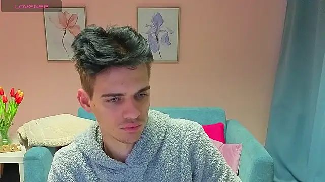 LiamMerci online show from 11/10/25, 07:24