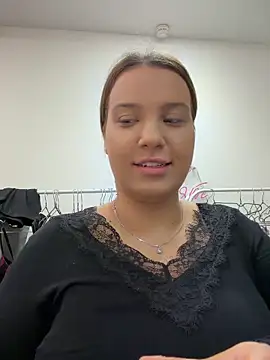 KilianaNoir online show from 06/21/26, 05:57