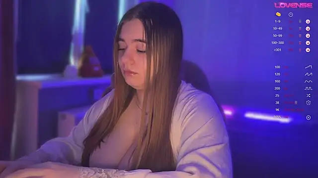 AmeliaMiles online show from 03/26/26, 07:28