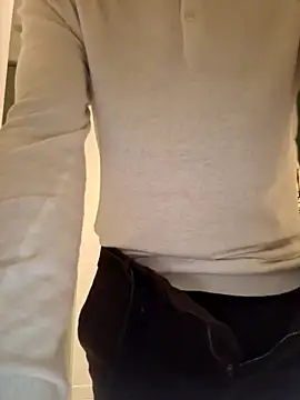 CuteDaddy92 online show from 12/20/25, 02:25