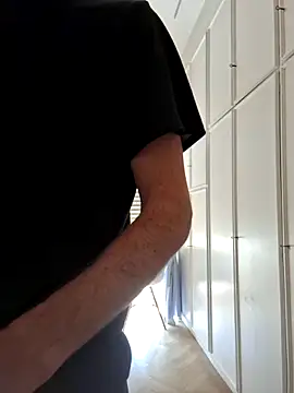 CuteDaddy92 online show from 03/24/26, 08:36