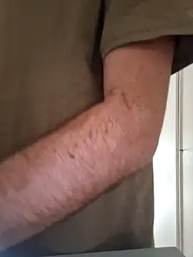 CuteDaddy92 online show from 02/23/26, 08:26