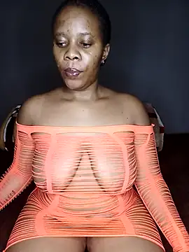 Emmylove-xr25 online show from 12/03/25, 07:57