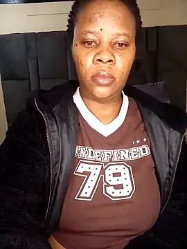 Emmylove-xr25 online show from 04/30/26, 07:48